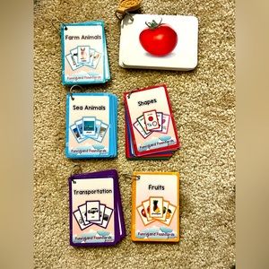 Kids learning flash cards